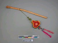 藏品(煙管與煙絲袋)的圖片